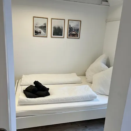 Ruhige Wohnung Im Zentrum In Hubi3 Krefeld Exterior photo